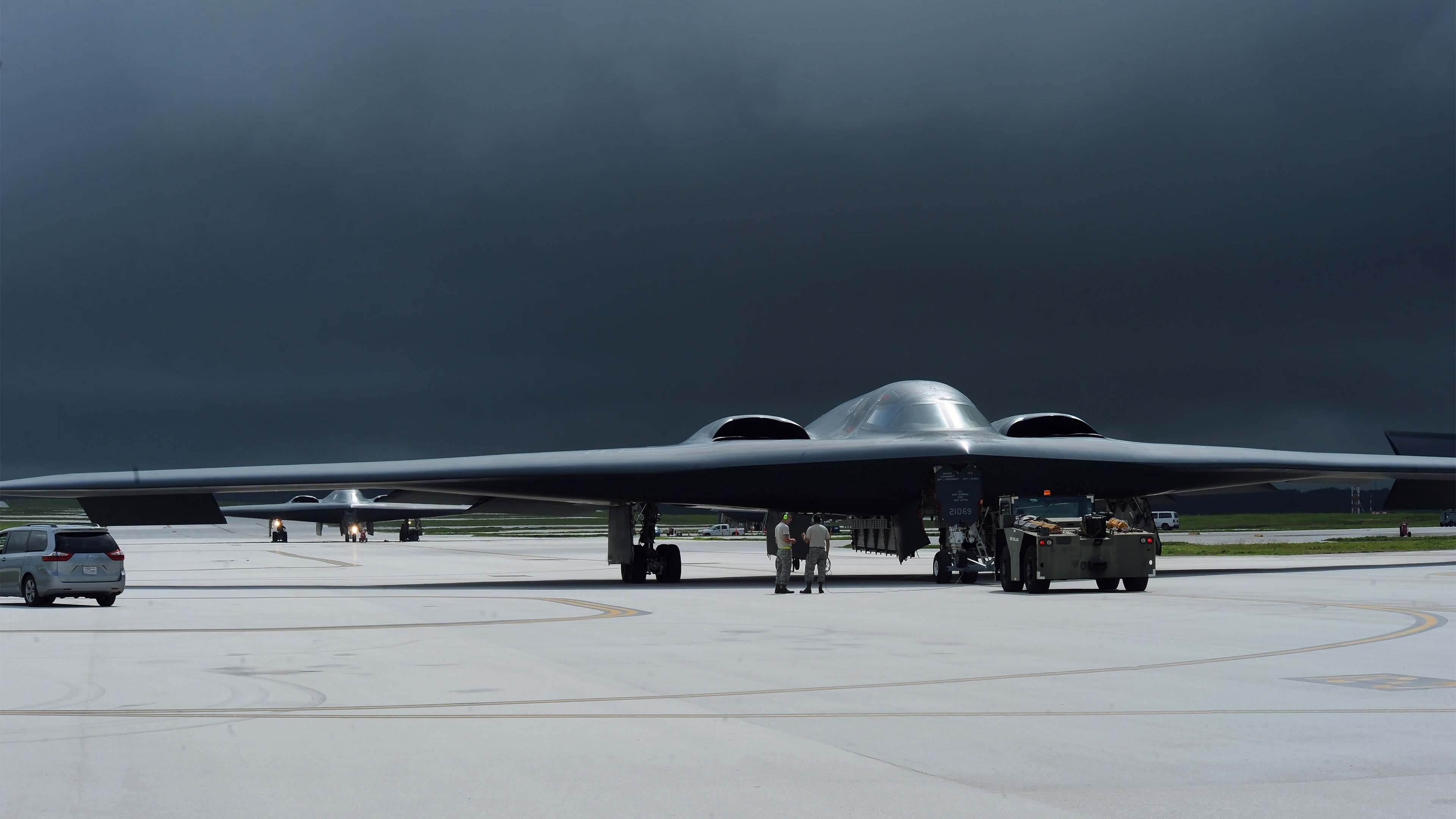 替补登场提升前场压迫活力,替补出场什么意思